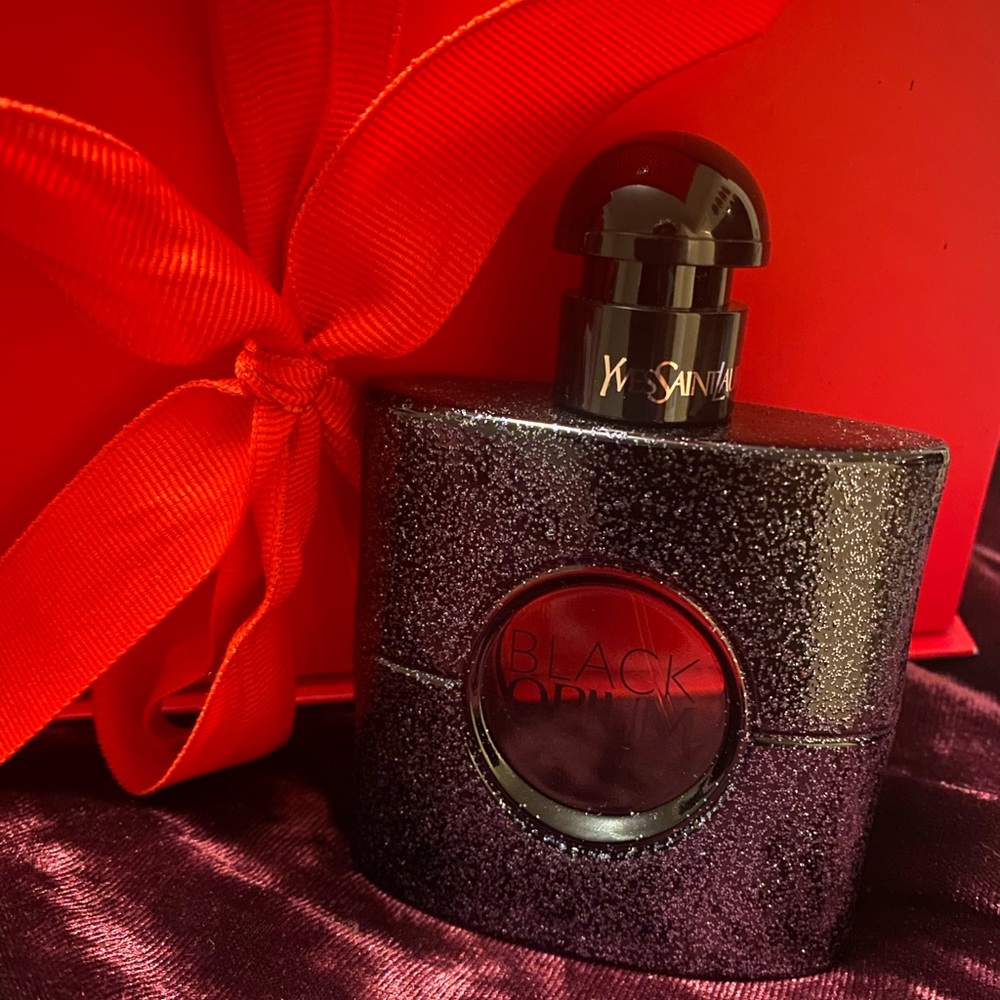 Black Opium by Yves Saint Laurent 1.6oz (box not included)